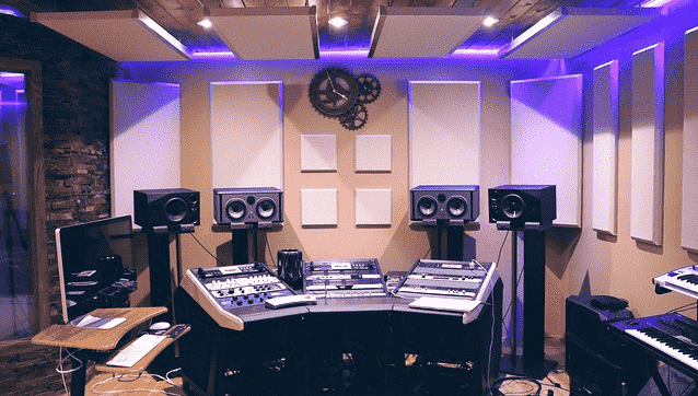 Perfect Room setup for Your Home Studio