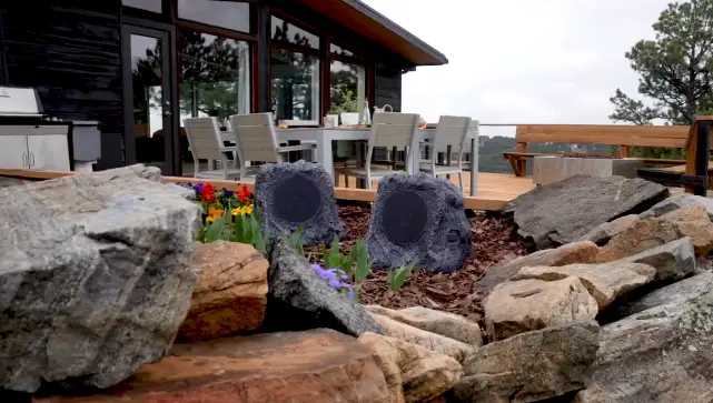 Outdoor Rock Speakers